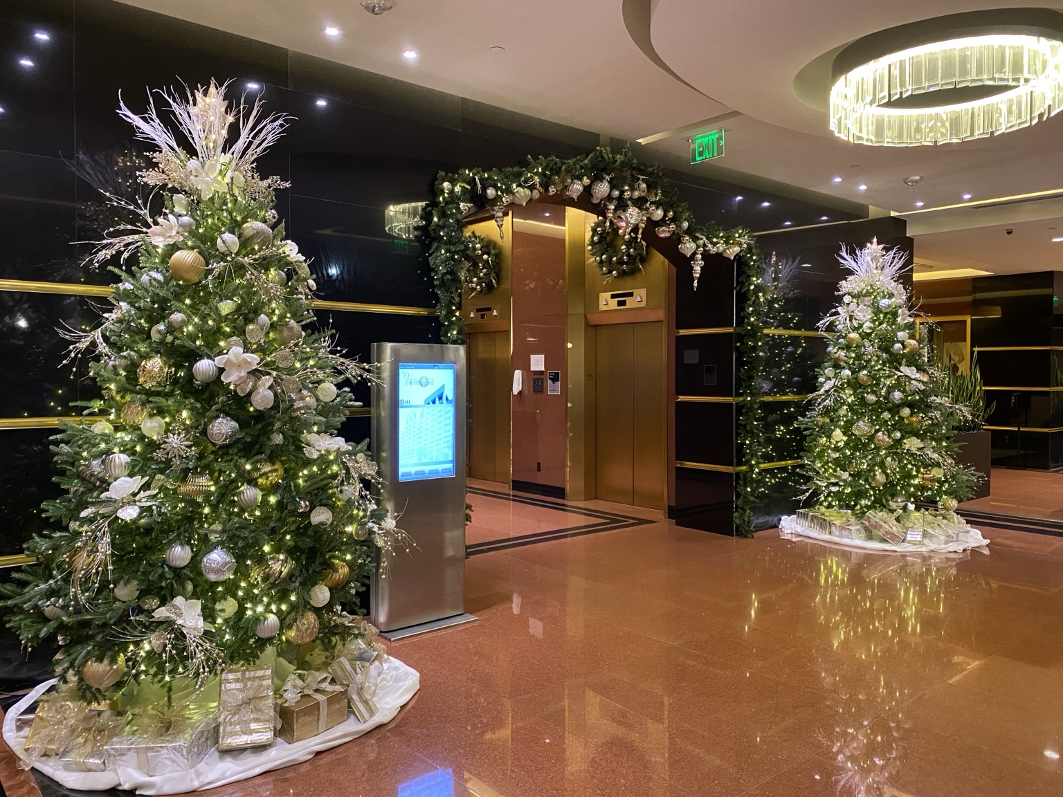 Luxury Holiday Décor